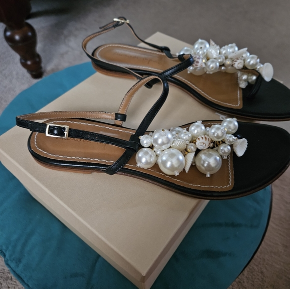 Alameda Turquesa Embellished Pearls Shells Leather Sandal Black Size 41 - Picture 2 of 11